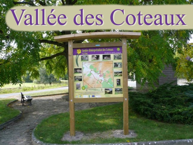 panneau général du sentier d'interprétation des Coteaux © Imago développement 
