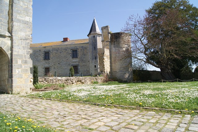 Château devenu Maison du patrimoine